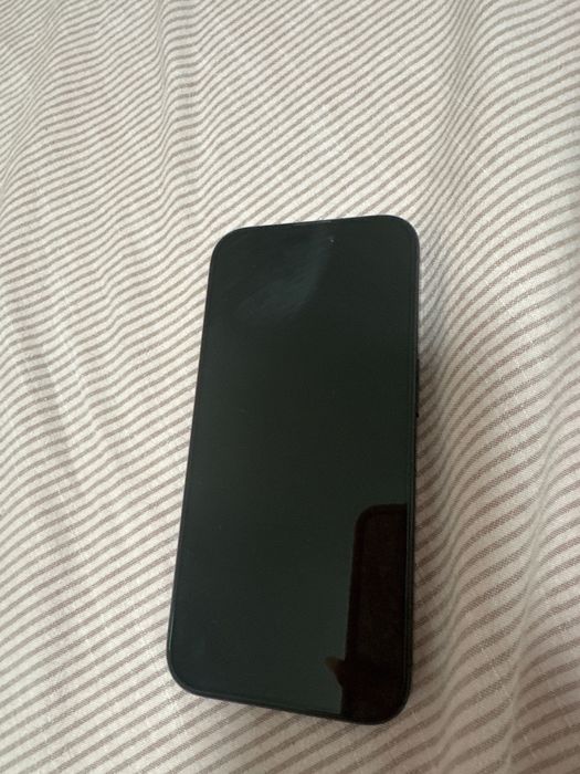 iPhone 15 Pro negru capacitate 128