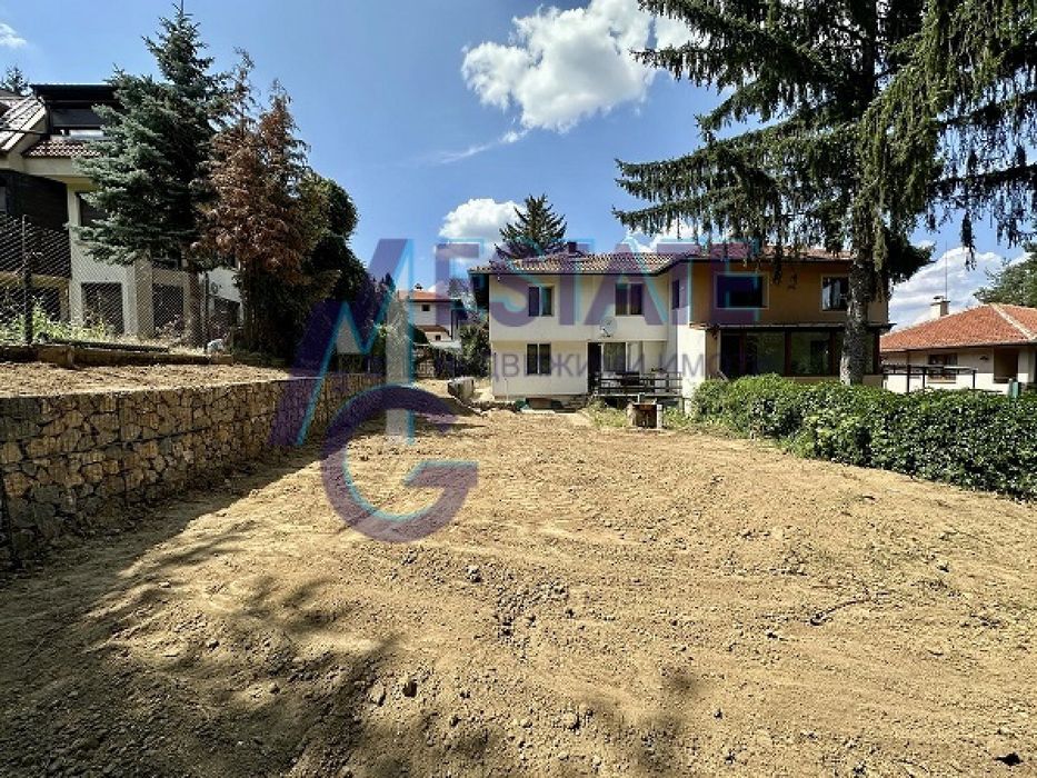 Продава се Къща в София, Симеоново - 120 кв.м за 3750 €/кв.м - Снимка #1