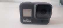 GoPro Hero 8 black + голям комплект аксесоари (60 части)