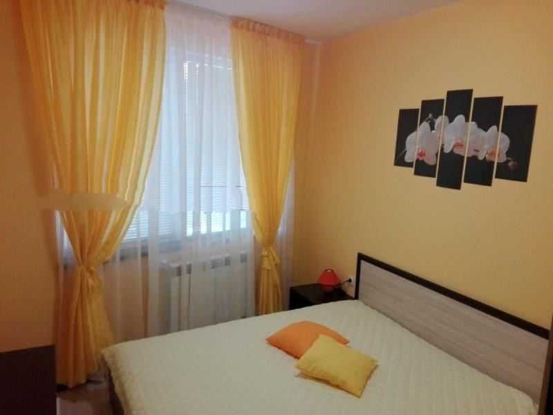 Дава се под наем Двустаен апартамент в София, Дианабад - 65 кв.м за 408 € - Снимка #2