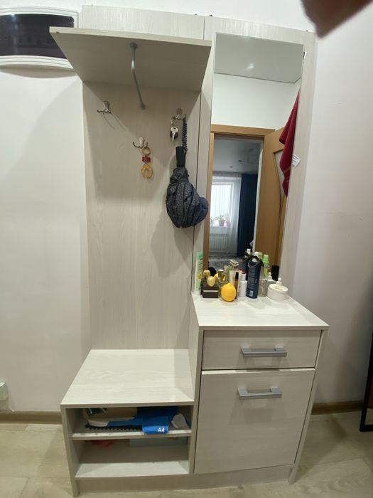 Шкаф для прихожей