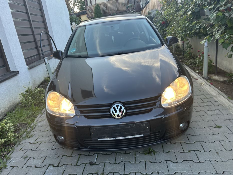 Vând golf 5 1.6 Goal