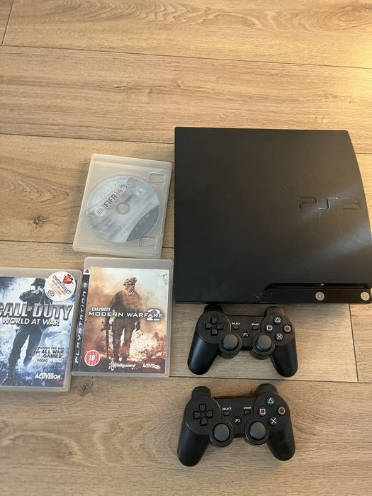 Vând play station 3!