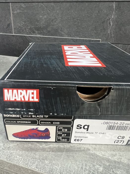 Чисто нови обувки за футбол, SONDICO MARVEL стоножки