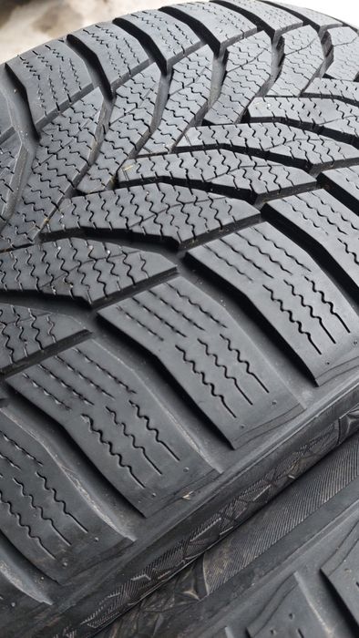 Зимни гуми 215/50/17 Nexen Winguard Sport 2 броя