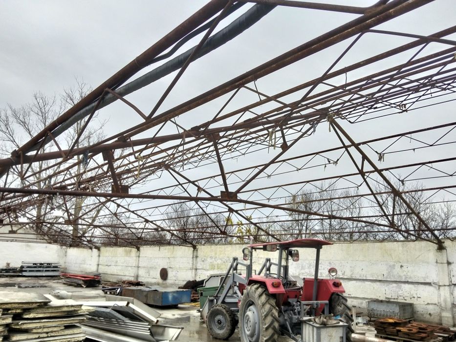 Vând structura acoperis din ferme