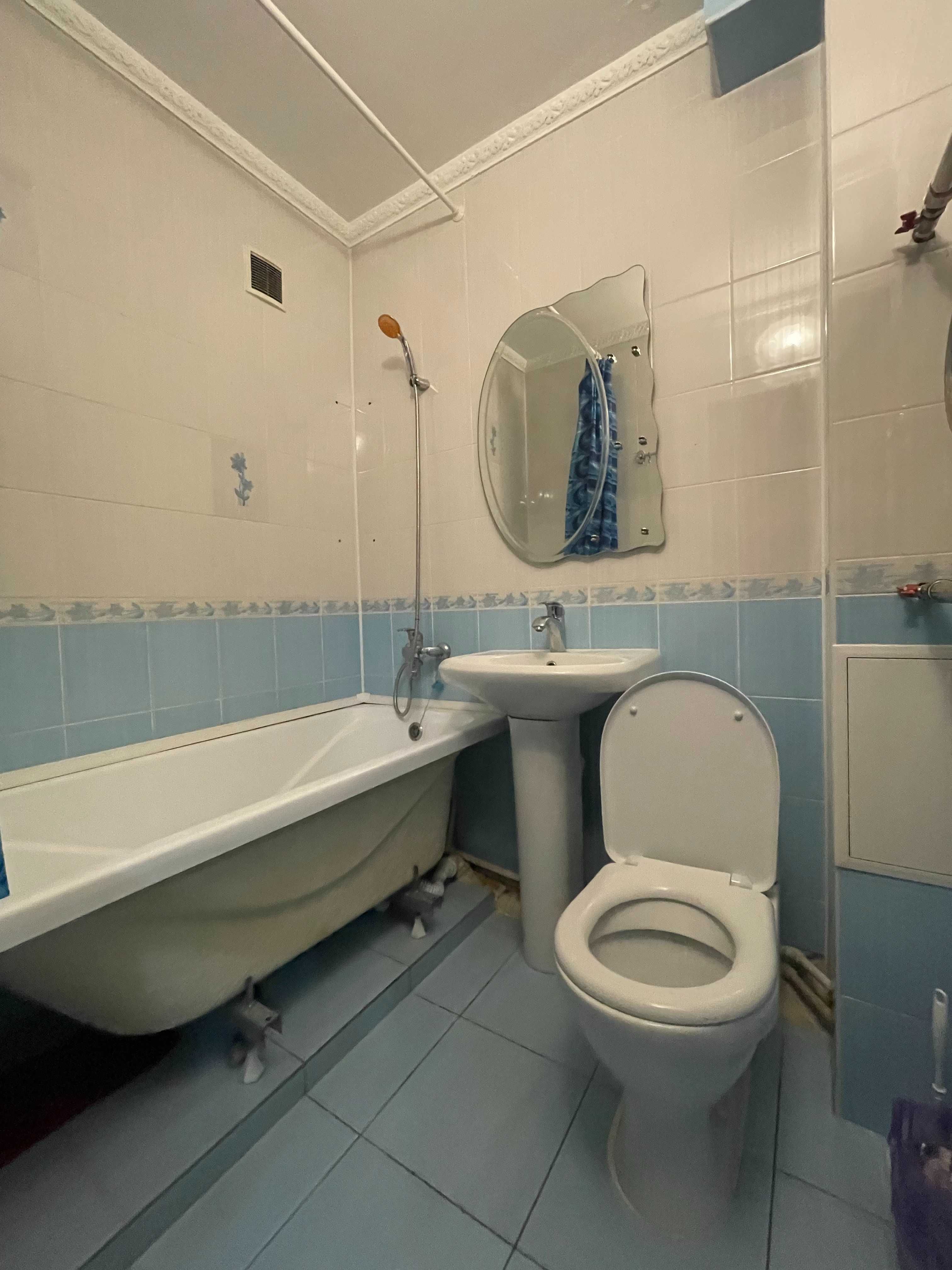 Сдаётся 2 ком. квартира в мкр.1 на Саина - Жубанова