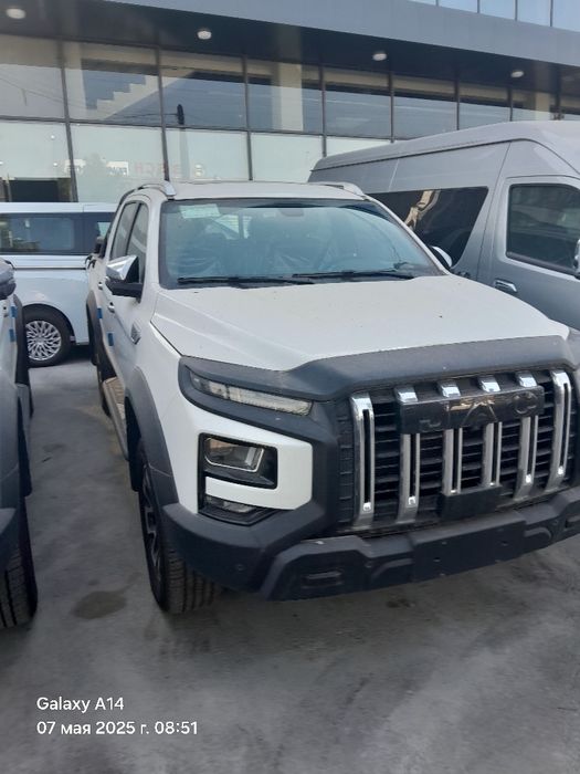 Jac T9 внедорожник