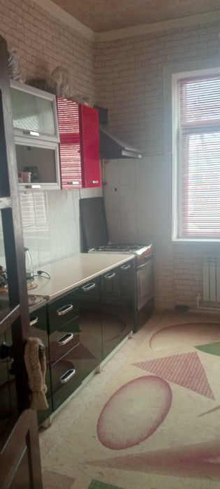 Коттедж Сотилади