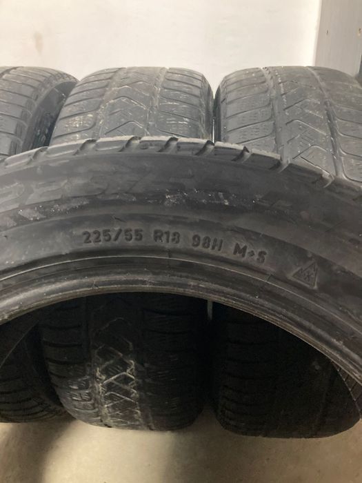 Продам зимние шины 225/55/18