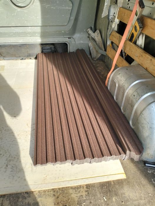 Vând șipcă metalica de gard