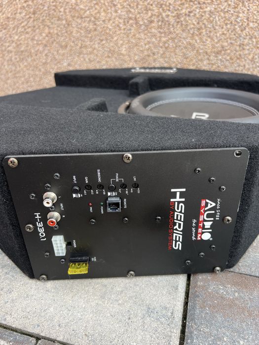 Subwoofer Activ roata Rezerva + Cd Player Alpine