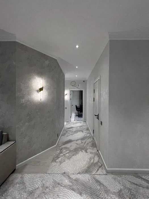 Сдается в аренду квартира  Юнусабад 11 квартал.  2х комнатная + Холл.