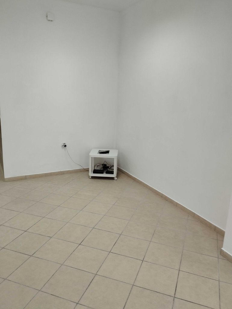 Дава се под наем Офис в Варна, Кайсиева градина - 150 кв.м за 1274.49 € - Снимка #9