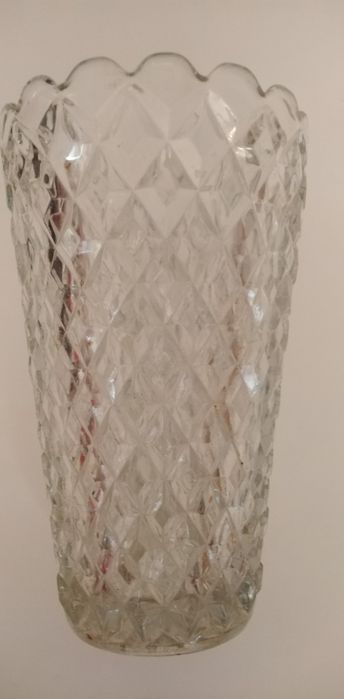 Vaze comuniste pentru flori