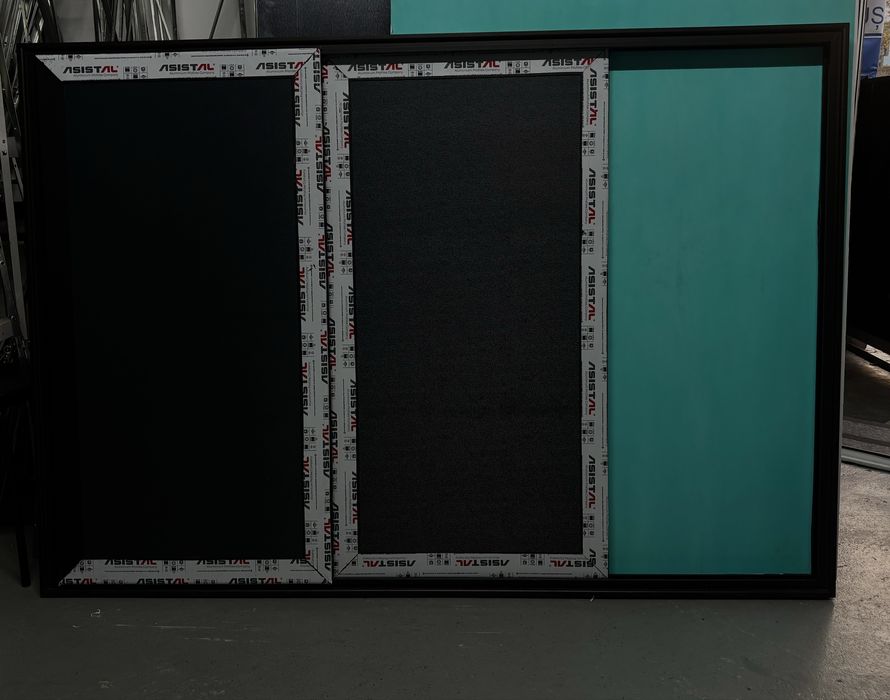 Usa culisanta din aluminiu