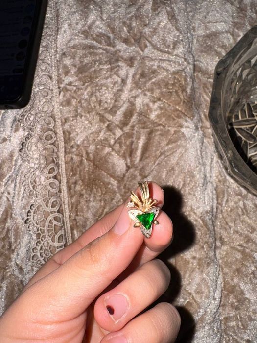 Залатой Серги продаю Тилла зирак