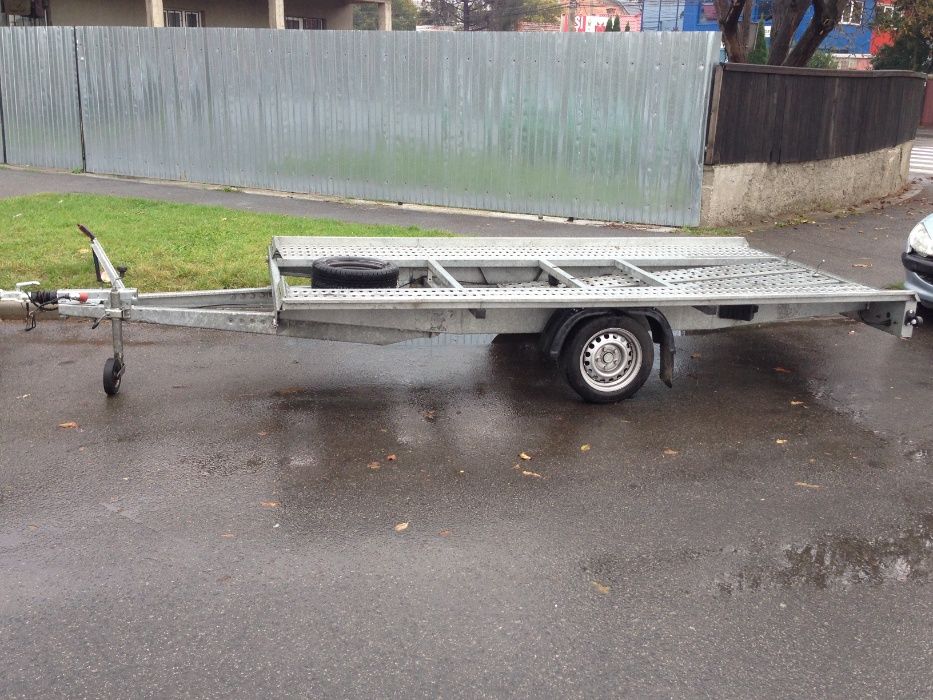 Inchiriere platforma auto mono / dublu / tripluax