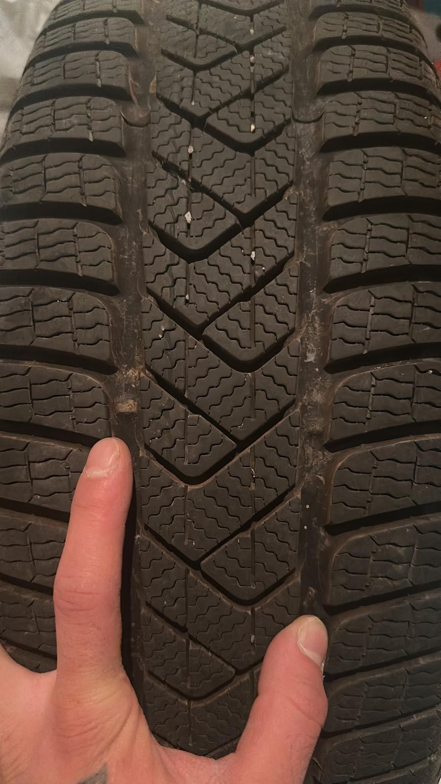 Jante cu cauciucuri Pirelli215/55/17