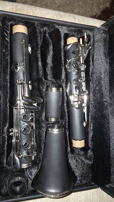 Кларинет чисто нов