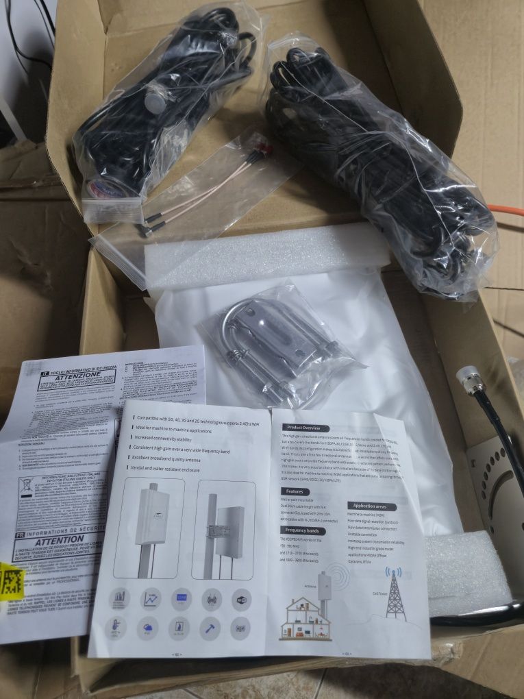 Антена Усилвател за GSM сигнал, трибандов, 900/1800/2100MHz, GSM, ,