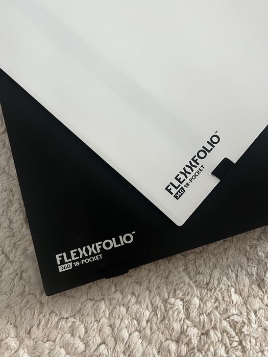 папка за съхранение на карти ULTIMATE GUARD