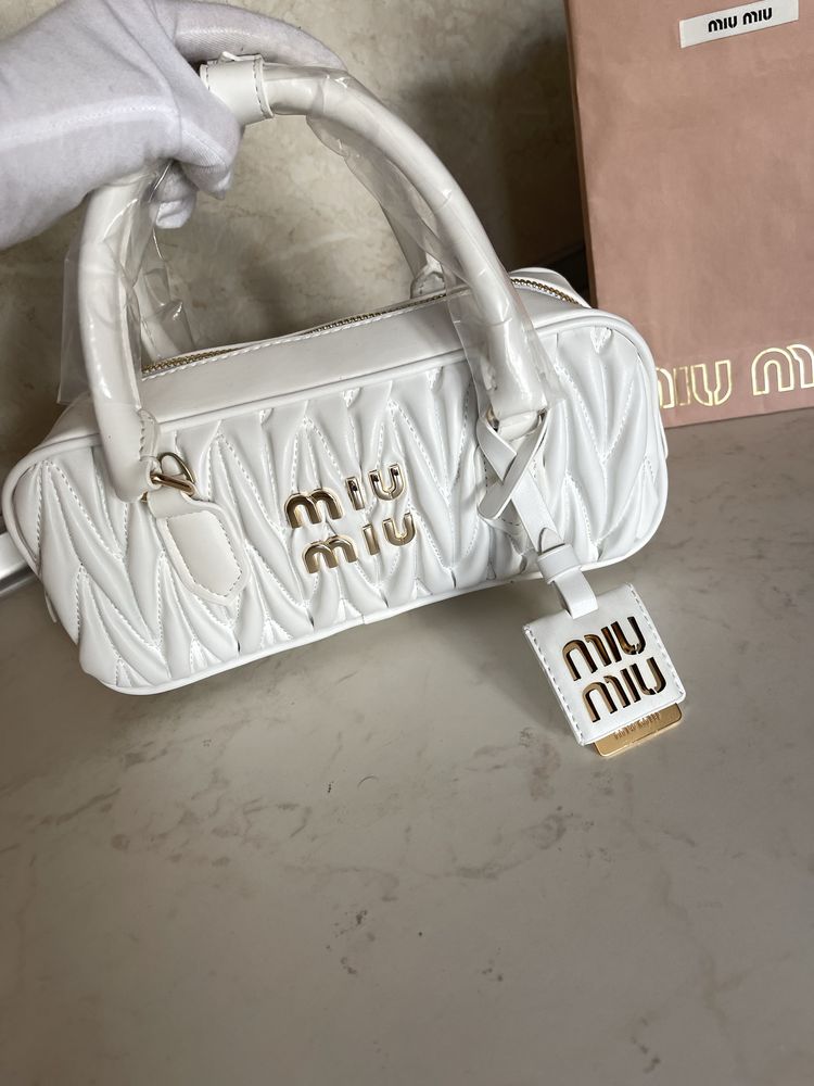 Miu Miu Arcadie бяла