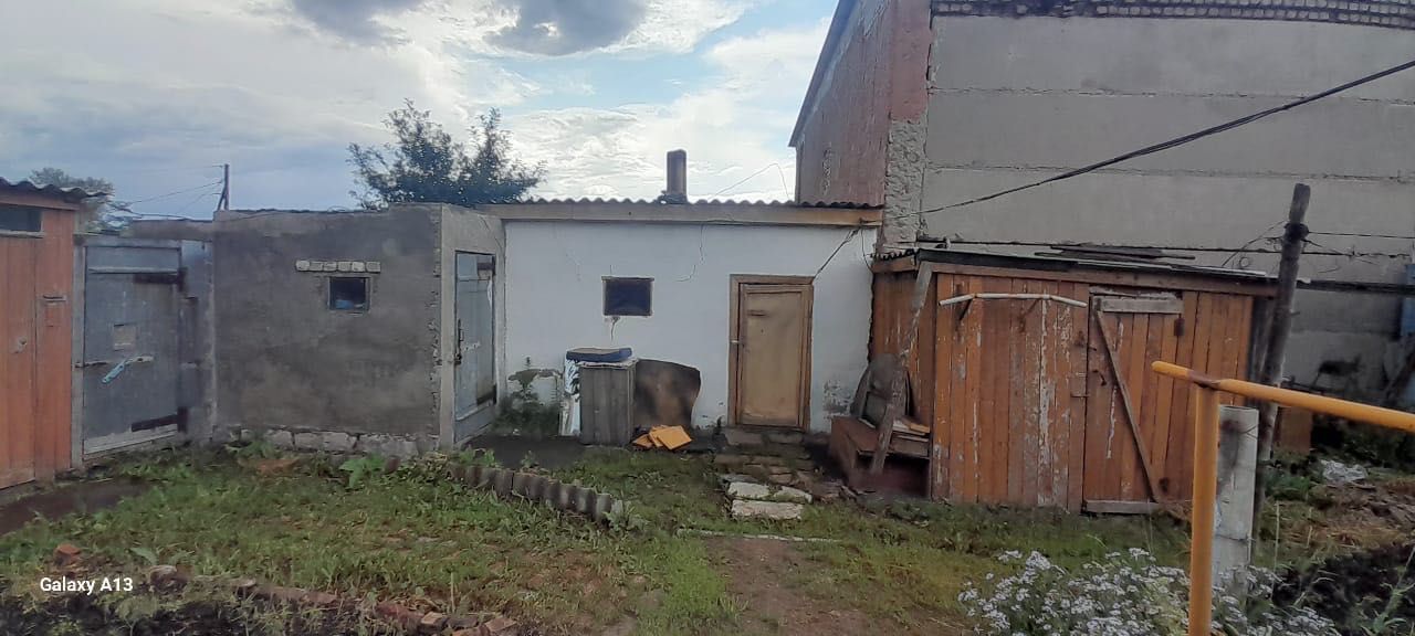 Продам дом в районе карьера