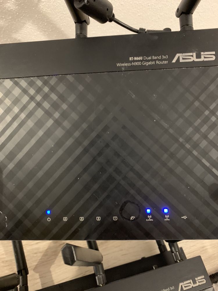 router Asus rt-n66u