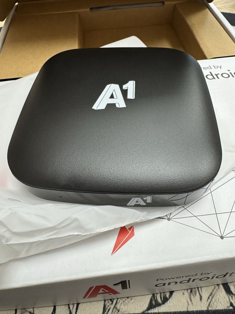 Smart TV  Box Android A1 DV9161 - чисто нови