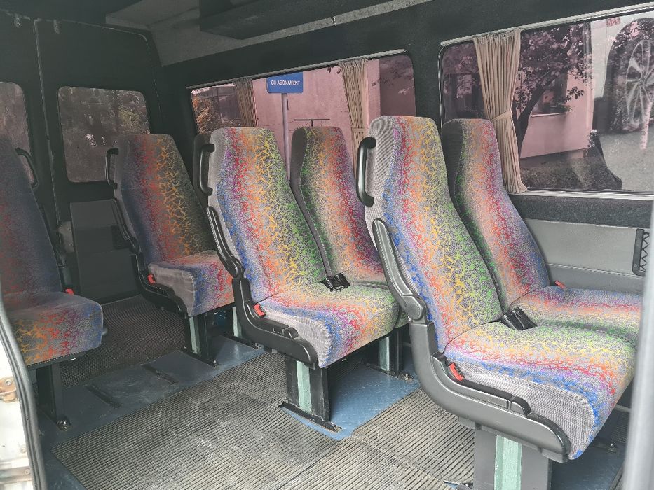 Microbuz Mercedes Sprinter 8+1