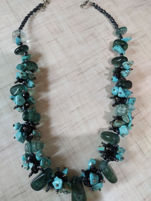 Бусы из натуральных камней. Новые