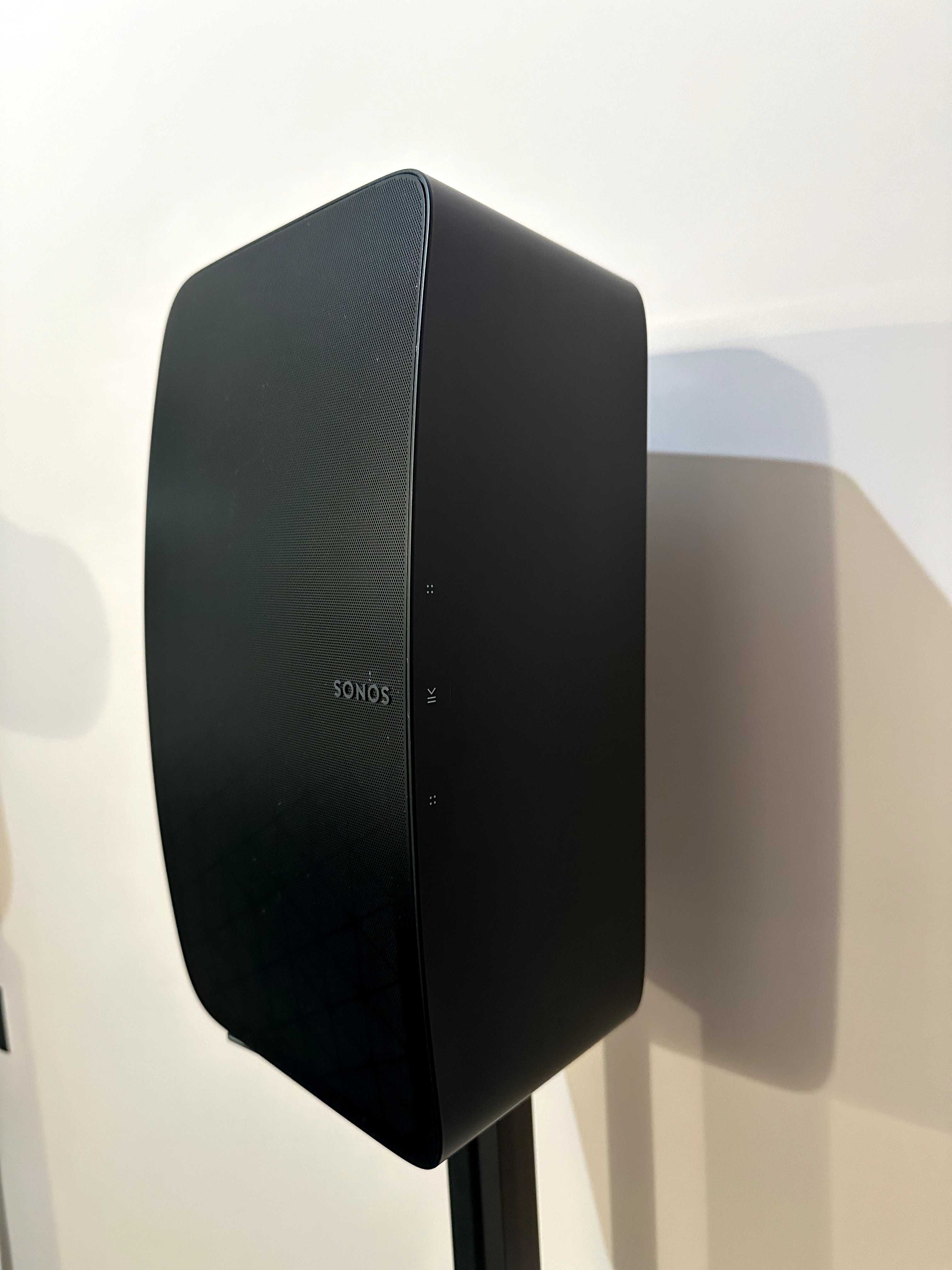 Продавам комплект тонколони Sonos Five