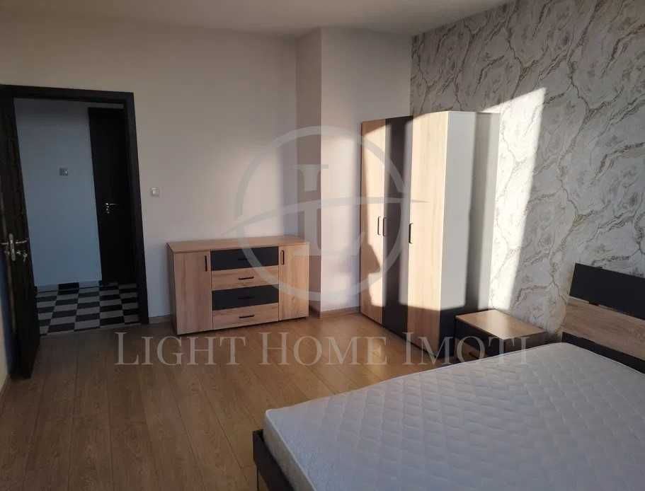 Продава се Тристаен апартамент в Пловдив, Изгрев - 80 кв.м за 1050 €/кв.м - Снимка #6