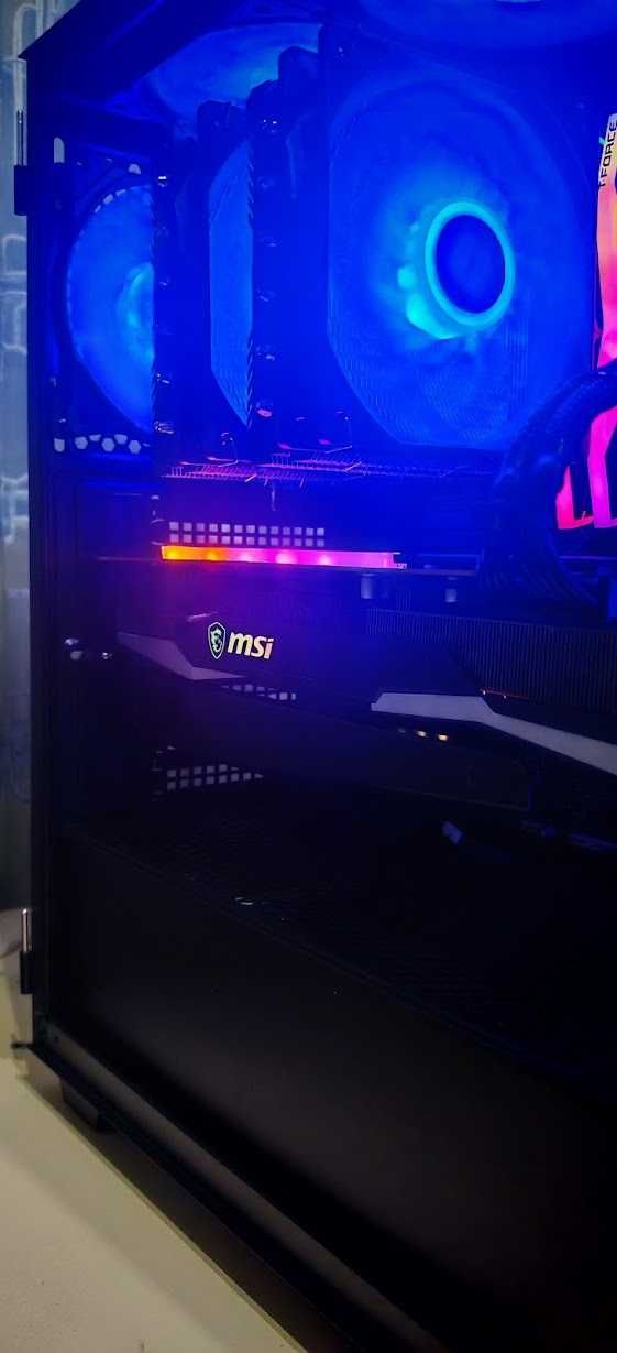 Геймърско РС R7 7700/64Gb/2TB SSD nVme/GaminigX RX 6800XT 16Gb/Гаранци