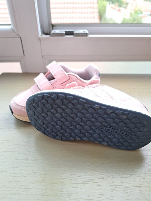 Adidași Adidas fetiță mărimea 23