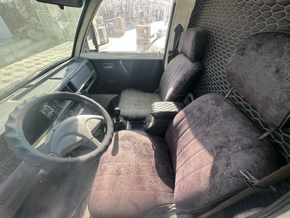 Продается лабо  2004 года сделан капитальный ремонт ходовых