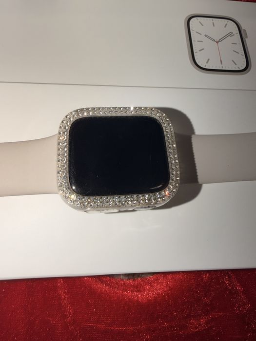 Apple Watch Series 7, 41mm – Starlight