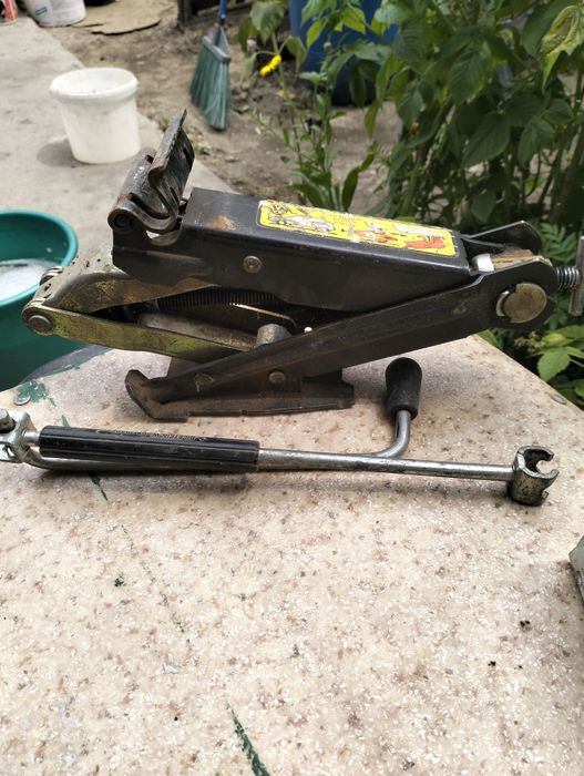 Донкрат продам..