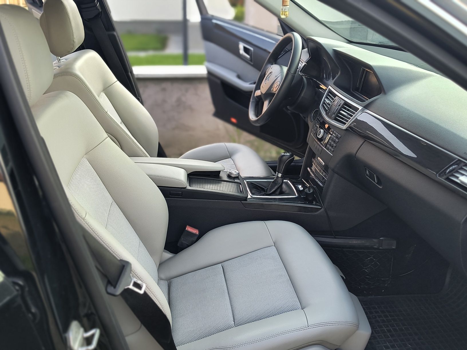Mercedes Benz E class Blueefficency