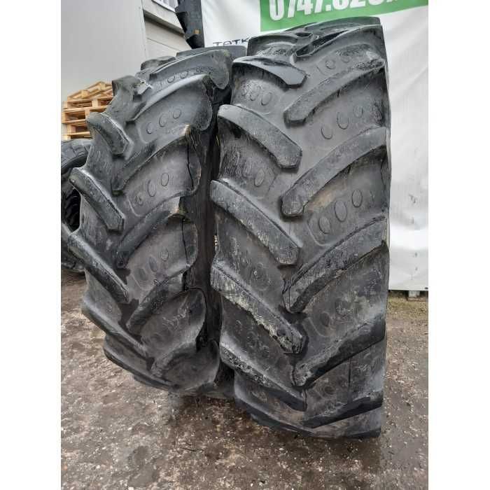 Anvelope 460/85R38 18.4R38 BKT pentru John Deere, New Holland