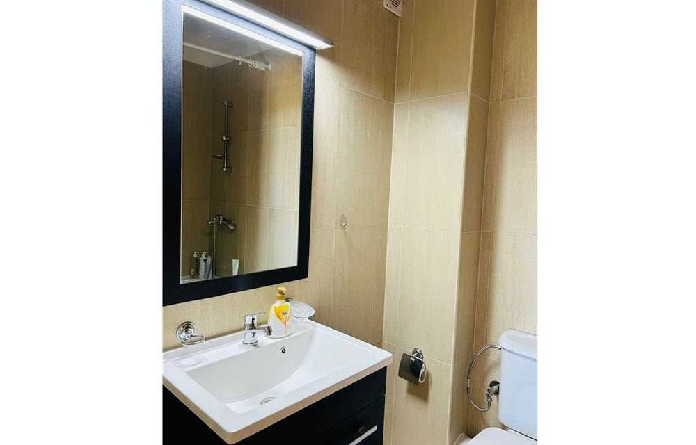 Продава се Тристаен апартамент в Балчик - 139 кв.м за 756 €/кв.м - Снимка #13