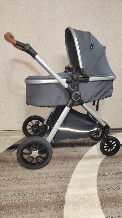 Универсальный коляска детский