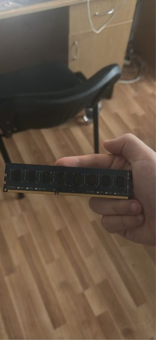 4gb ram ddr3 doar craiova