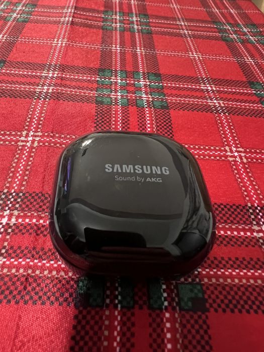 Casti in ear Samsung Galaxy Buds Live