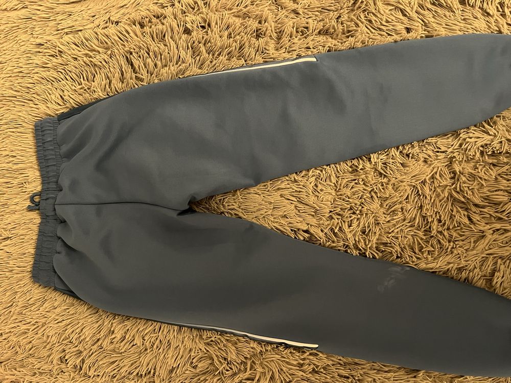 Vand pantaloni mckenzie