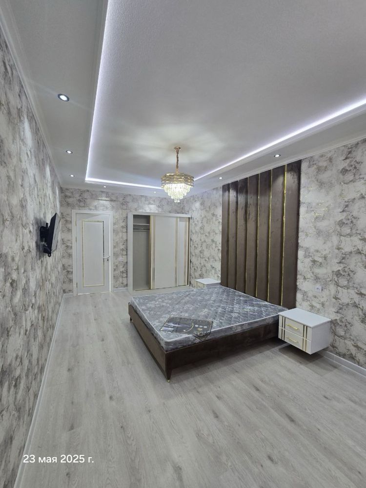 Продается 3 ком. Квартира площадью 132 кв.м. На 3 этаже