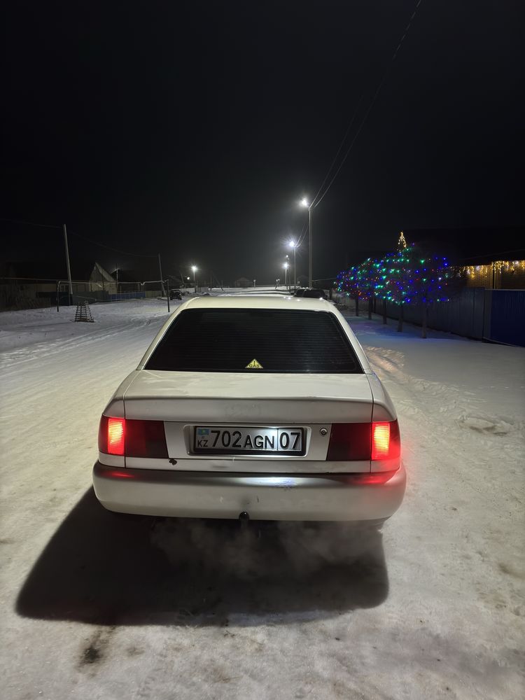 Продается машину Audi А6
