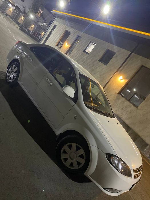 Jentra srochna sotiladi