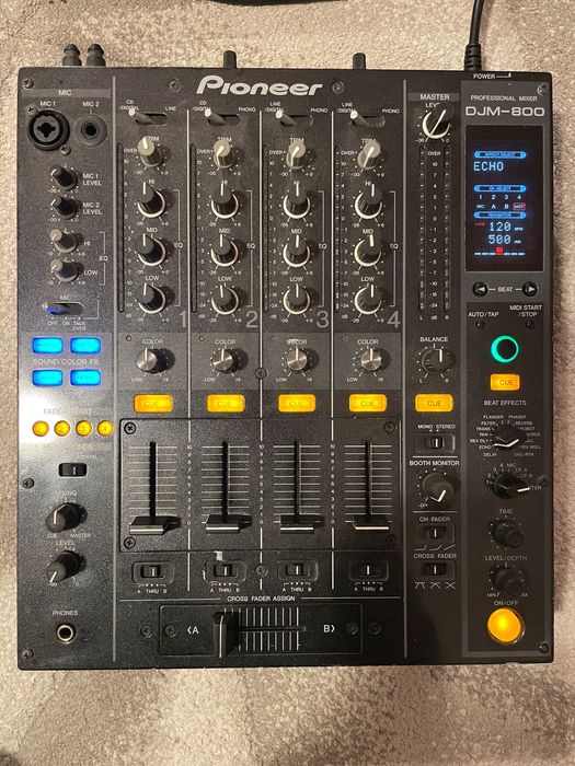 Pioneer DJM 800 Stare foarta buna!!!